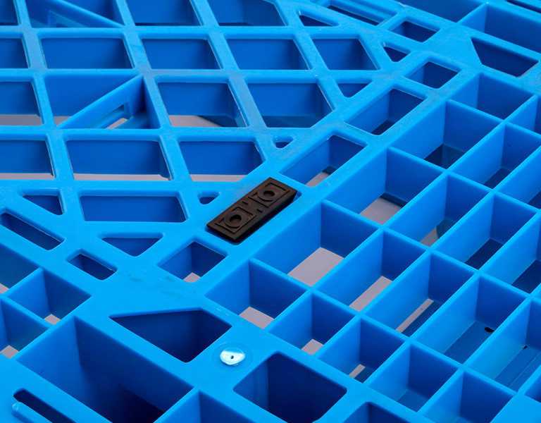 飞龙真人棋牌飞龙软件官网EU1208网格田字飞龙体育数据盘口飞龙棋牌下载